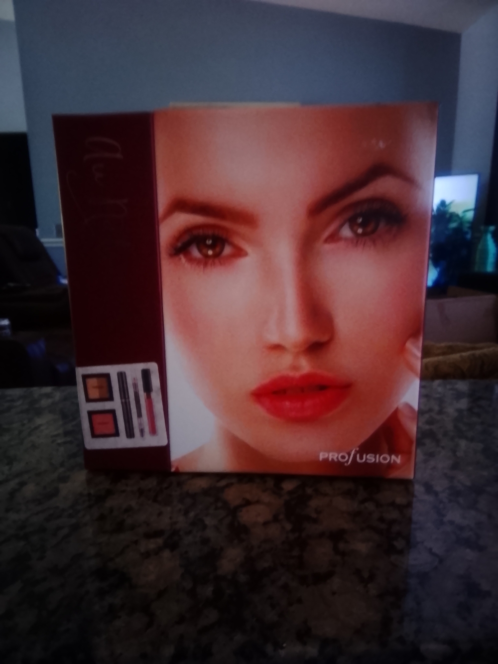 Profusion Cosmetics Au Natural all-in-one makeup kit